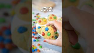 1Minte COOKIES in the microwave 🍪 easyrecipe nobakerecipe microwaverecipes recipe recipes [upl. by Ititrefen914]