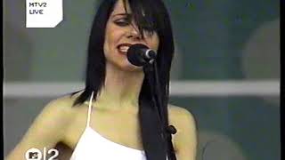 PJ Harvey  Rid of Me Werchter Festival 2001 [upl. by Rebmak]