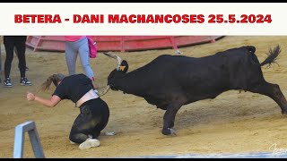 😱 INCREIBLE TORO DE DANI MACHANCOSES EN BETERA 2024 [upl. by Chane18]