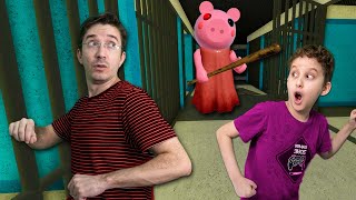 ROBLOX PIGGY Capítulo 2  ESCAPE DA MAMÃE PIGGY [upl. by Yehs]