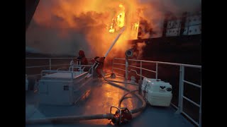 Incendio en buque maderero Almirante Torni en el mar de Suecia [upl. by Stormie430]