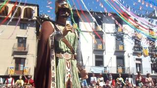 125è Aniversari Gegants Olot  Entrada a plaça [upl. by Blanding257]