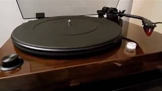 New listening turntable Fluance RT83 [upl. by Haley524]