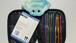 ALDI Crochet hooks review 👍👎🏻🤔 [upl. by Alemac]