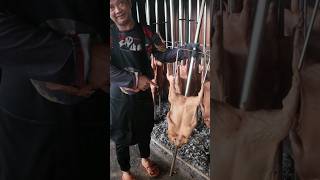 🇹🇭 Thai Roast Suckling 🐷 Pig foodie streetfood bangkok chipsandtips asmr [upl. by Balas236]