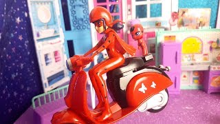 Miraculous  LADYBUG sullo Scooter con Tikki Unboxing italiano [upl. by Selassie]