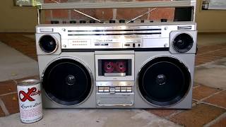 Goldstar TSR580 vintage boombox from 1983 [upl. by Gherlein]