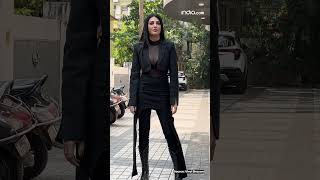 Shruti Haasan flaunts her allblack gothic look [upl. by Aneis]