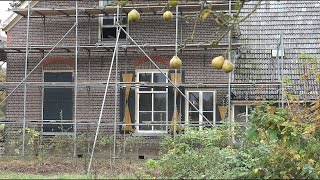 Goedenberg wk43 2016 Feest gebinten schuur dakwerk en schilderwerk [upl. by Frangos260]