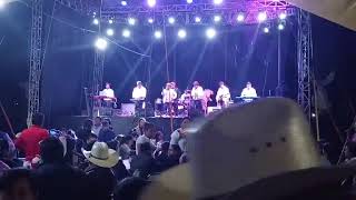 En Escenario Grupo La Clase Nueva evento en Santiago Miahuatlán Puebla 🇲🇽 en Ola Grupera [upl. by Anaihr538]