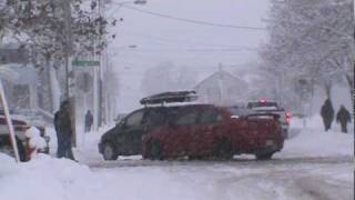 2 Vehicle Accident SNOWING Moncton [upl. by Annai]