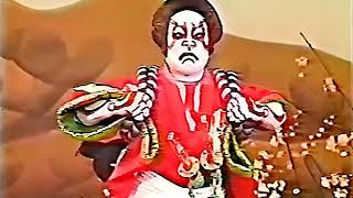 Japanese Theater Kabuki – Yoshitsune and the Thousand Cherry Trees  義経千本桜  full performance subs [upl. by Urien]