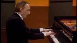 Arturo Benedetti MIchelangeli plays Beethoven vaimusiccom [upl. by Elicec]