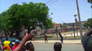 Faure Gnassingbé passe en force sous les huées des manifestants du FRAC à Lomé 26 Mars 2011 [upl. by Droflim]