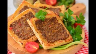 5 Dakikada Çıtır Milföy Lahmacun Tarifi  Aşırı pratik ve çok nefis [upl. by Eseneg115]