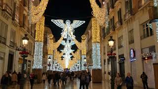 Paseando por Calle Larios Málaga para ver el alumbrado de Navidad [upl. by Siloum]