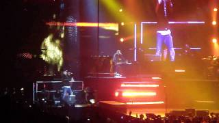 Guns N Roses  Welcome To The Jungle Atlanta 1122011 [upl. by Edgardo]