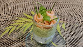 Recette Verrine avocat saumon fumé et petit suisses facile et rapide un régale ❤️ ❤️ [upl. by Lanahtan111]