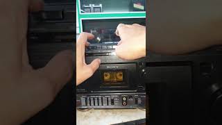 Prueba el reproductor de casetes cassetteplayer [upl. by Notlrac710]