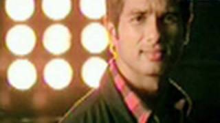 Bekaraar Uncut Promo Song  Paathshaala  Shahid Kapoor amp Ayesha Takia [upl. by Dodi]