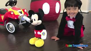 Mickey Mouse Clubhouse GIANT EGG SURPRISE OPENING Disney Junior Toys Kids Video World Biggest [upl. by Jilly155]