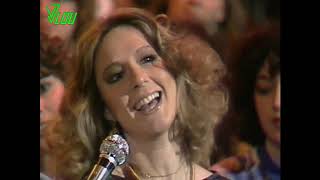 Loretta Goggi  Maledetta Primavera 1981 con intervista DISCORING HD amp HQ [upl. by Emmi]