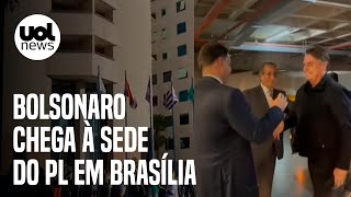 Bolsonaro chega à sede do PL em Brasília e cumprimenta aliados [upl. by Hildagard]