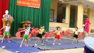 Múa Aerobic Con Cào Cào  Trường Mầm non Yên Hân [upl. by Neelik175]