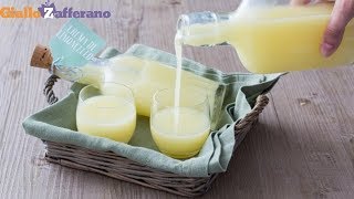 CREMA DI LIMONCELLO  Ricetta in 1 minuto [upl. by Adihsaar850]