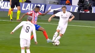 Luka Modric back to his BEST vs Atletico Madrid [upl. by Nahtiek476]