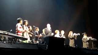 Pink Martini Grand Rex avril 2013 n°17 japonese friends [upl. by Boylston219]