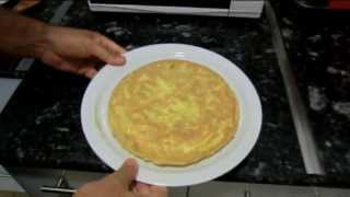 El SECRETO de la MEJOR TORTILLA DE PATATAS española es la GALLEGA y CASERA [upl. by Novahc]