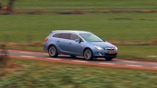 Opel Astra Sports Tourer roadtest english subtitled [upl. by Archie]