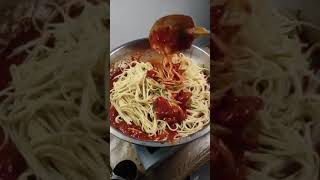 corned beef spaghetti  swak sa budget cooking cookingvideo pinoy subscribe [upl. by Kcin473]