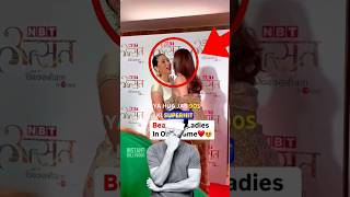 क्या हुआ जब karishma Kapoor से मिली ananya pandey 😮karishmakapoorananyapandeymeetup [upl. by Loredana506]