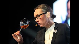 Meilleur sommelier de France  Pascaline Lepeltier 1re femme à remporter le titre [upl. by Barret]