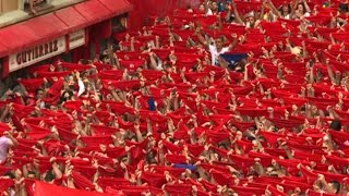 A Pamplona torna dopo due anni la festa di San Firmino [upl. by Falo]