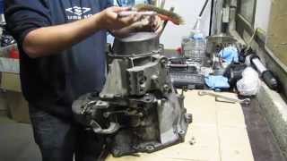 Peugeot 207  BE4 Gearbox Overhaul Part 1 [upl. by Divan]