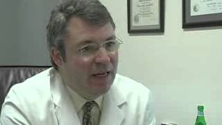 Dr Kevin Ault discusses common symptoms of the HPV infection in both men and women [upl. by Ailuy]