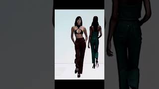 Yasmeen Ghauri supermodel edit best runway catwalk 90smodelsedit yasmeenviralsupermodelviral [upl. by Worl847]