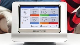 HONEYWELL EVOHOME WIRELESS WIFI MOBILE HEATING THERMOSTAT [upl. by Olaznog216]