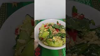 Memasak mie pakai sayur cabai dan daun bawang dari tanaman sendiri silentvlog indonesia [upl. by Derdle720]