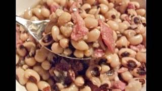 Black Eyed Peas Recipe How to make Southern Soul Food Black Eyed Peas [upl. by Kroy]