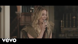 LeAnn Rimes  The Story Acoustic Church Session [upl. by Collis]