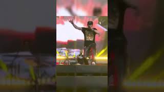 Axl Rose almost falls on stage during Reckless Life Guns N Roses Live in Glasgow on June 27 2023 [upl. by Ted]