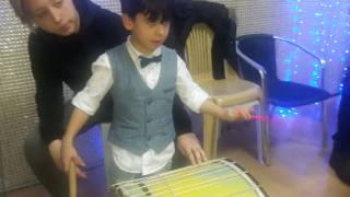 KÃœÃ‡ÃœK DAVULCU FURKAN EFE DÃœÄÃœNDE ABÄ°M DAMAT OLUYOR DRUMMER SHOW [upl. by Eelime]