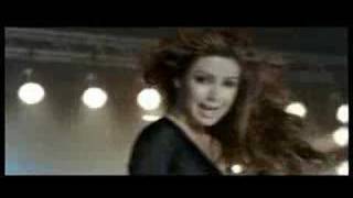 bieinek  Nawal al Zoghbi with english translation [upl. by Mahsih]