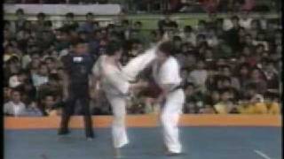 Kyokushin  Matsui Akiyoshi vs Kurosawa Hiroki [upl. by Ylrrad]