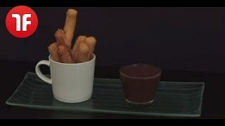 Recette  comment réussir des churros maison  par Terrafemina [upl. by Daly]