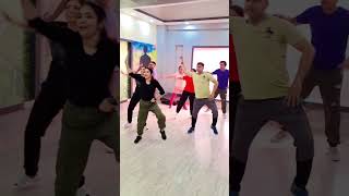 Chardi Jawani Bhangra steps l Jassi Sidhu l Bhangra Choreography zumba bhangra [upl. by Annavoeg]